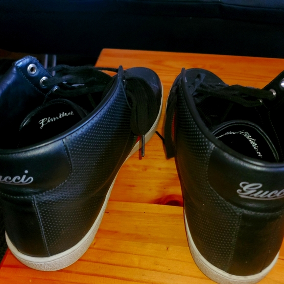 Gucci sneakers 10.5G 12us black